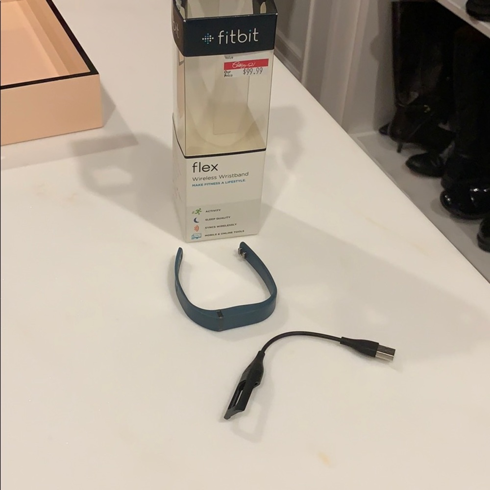 Fitbit Flex Plus Dongle - image 1